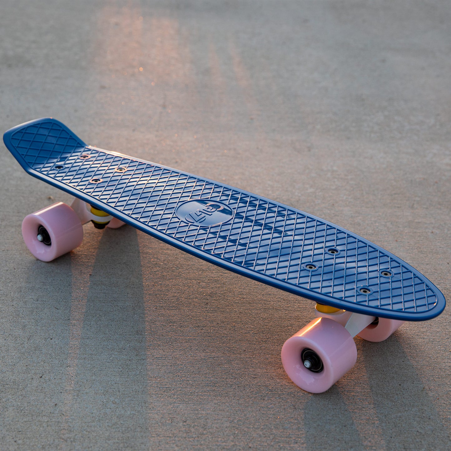 Classic Blue Mini Cruiser 22”