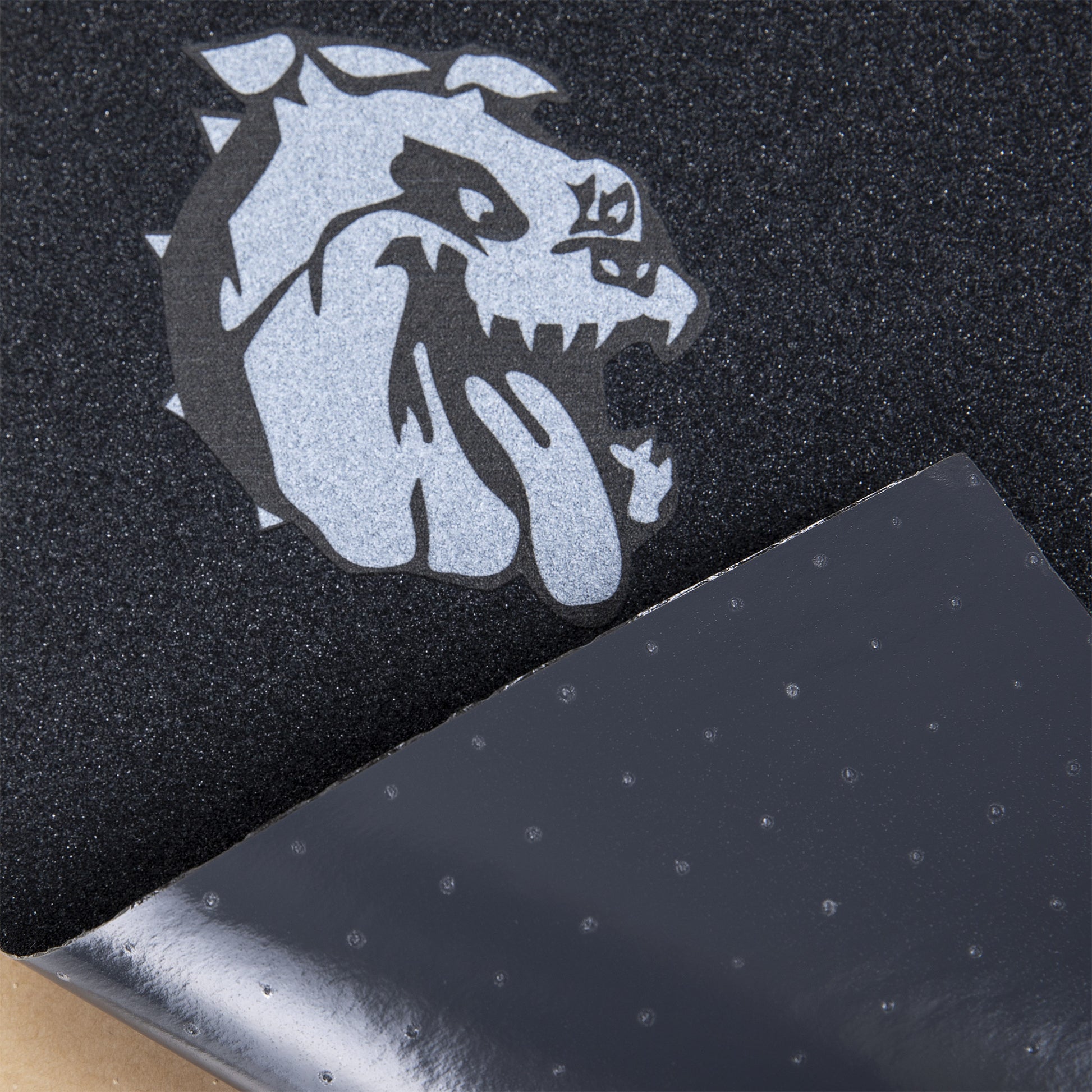 Cal 7 skateboard griptape with bulldog design